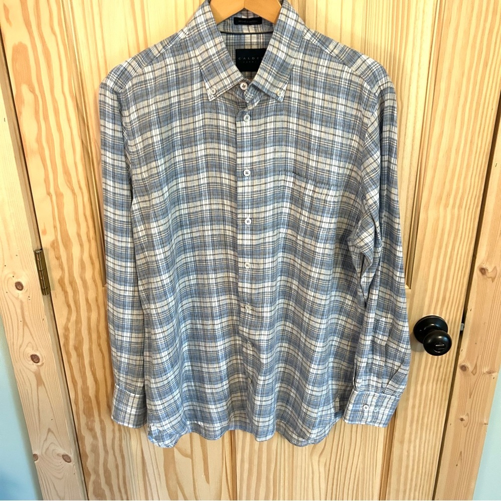 Calder Carmel Linen Limited Edition Button Down Shirt. Size Large.